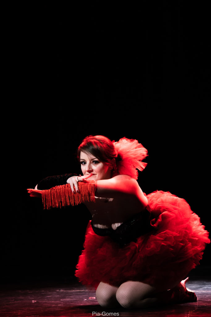 Effeuillage Burlesque, Drag et cours Burlesque à Reims