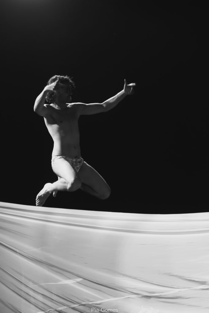 Effeuillage Burlesque, Drag et cours Burlesque à Reims