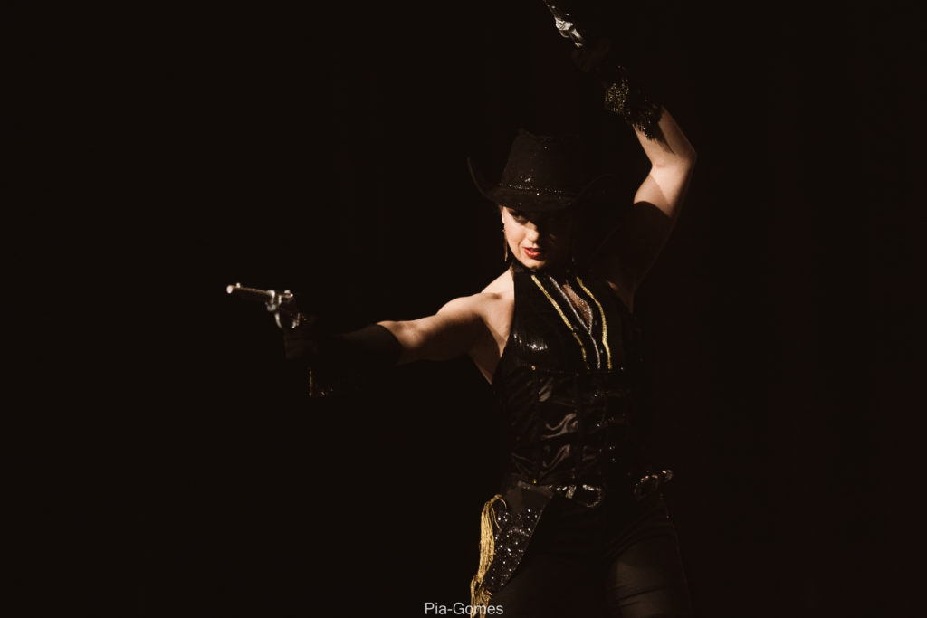 Effeuillage Burlesque, Drag et cours Burlesque à Reims